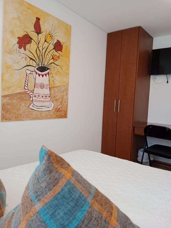 Hotel Posada De Santa Elena トゥンハ エクステリア 写真