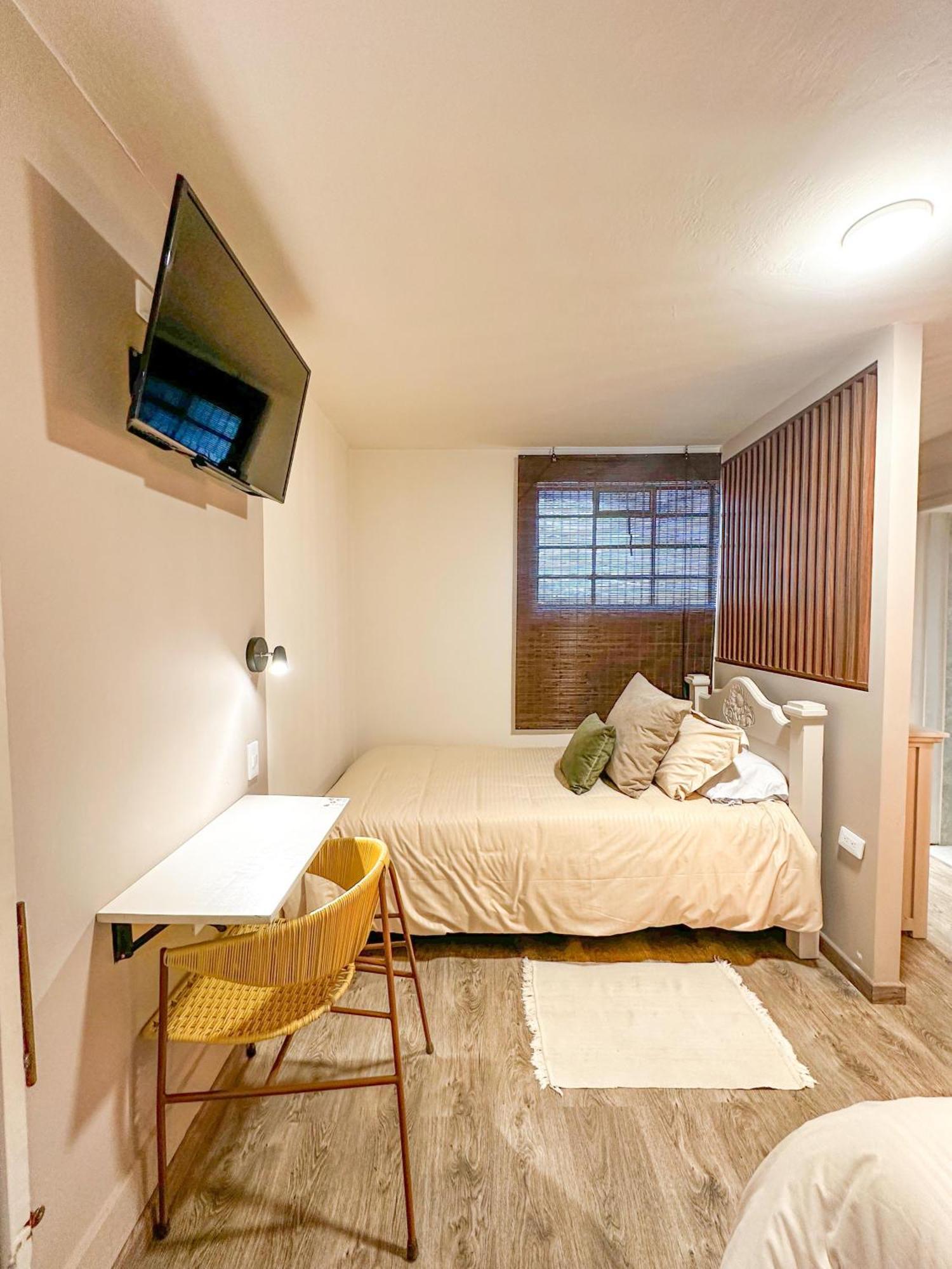 Hotel Posada De Santa Elena トゥンハ エクステリア 写真